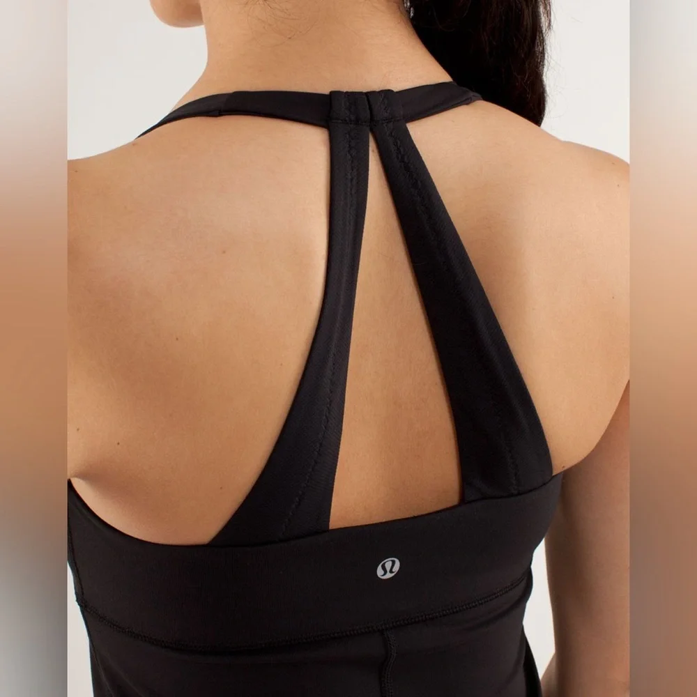 Women’s Lululemon Scoop Me Up Tank Black Athletic Workout Yoga Top 10 Shelf Bra